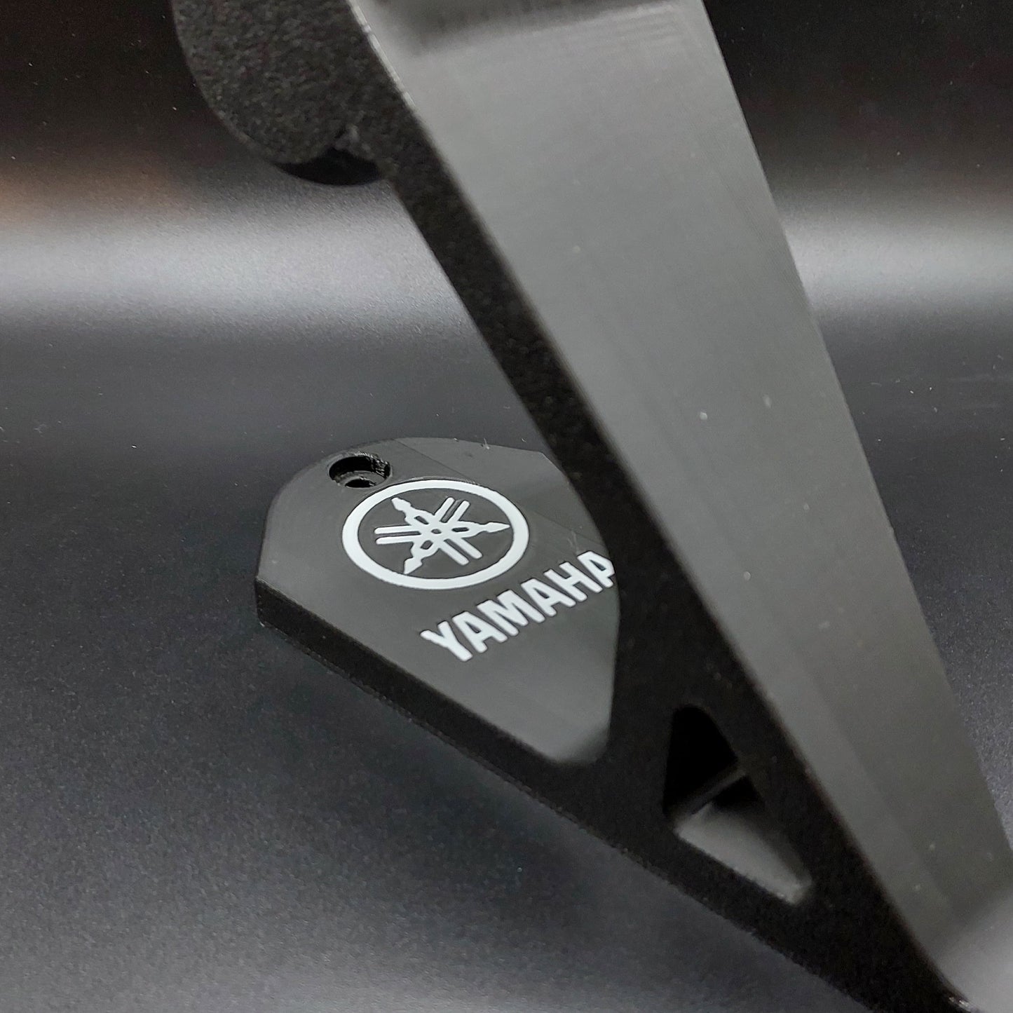 Suporte capacete YAMAHA