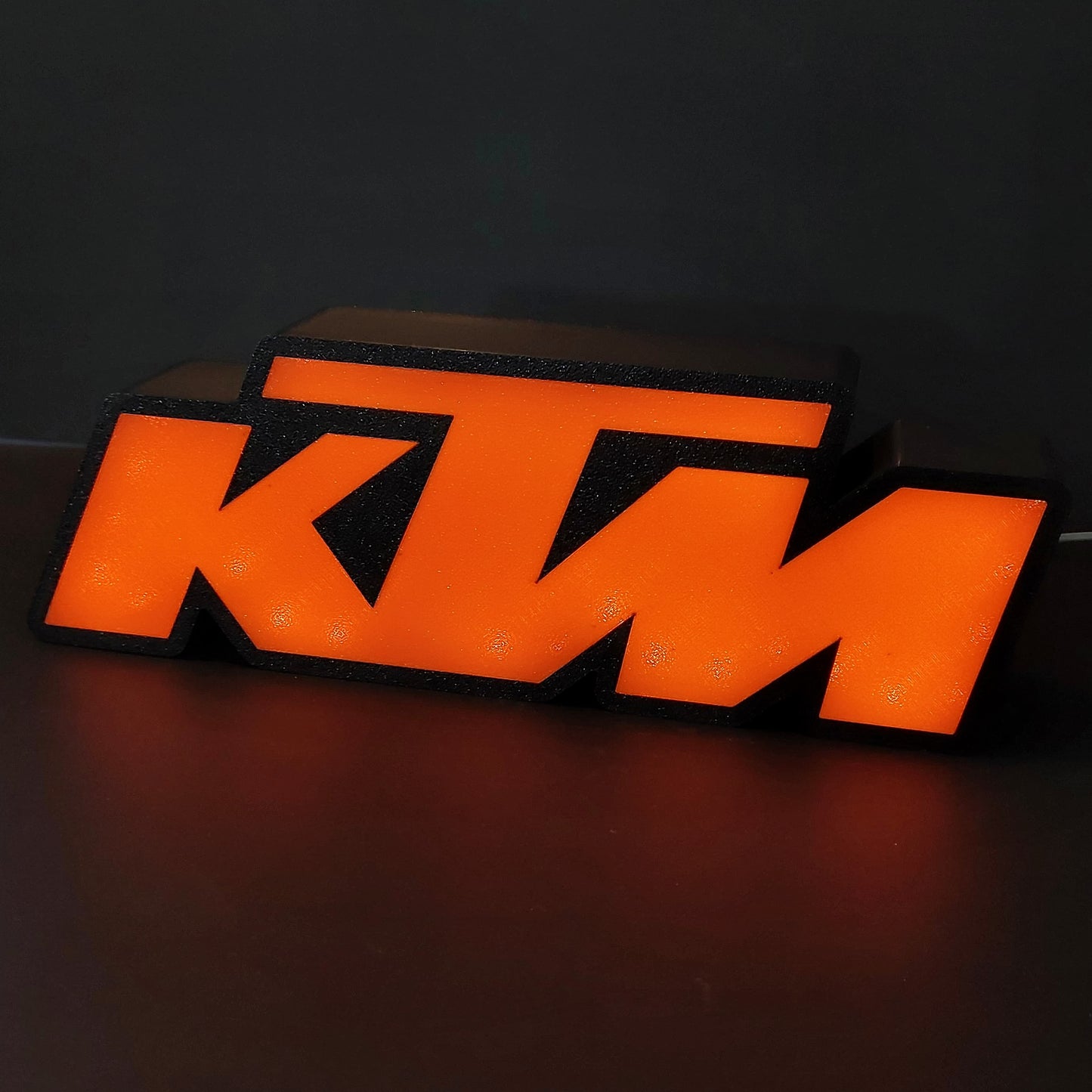Luminária KTM
